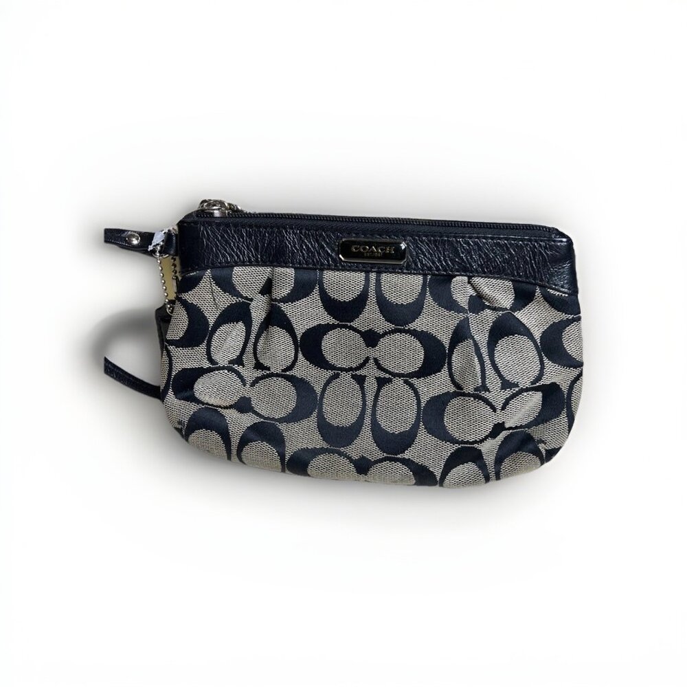 Coach Signature Classic Black Leather Canvas Wristlet Clutch Traditional